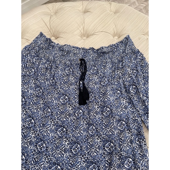 G.I.L.I. Off-the-Shoulder Long Sleeve Blouse Tunic - Picture 2 of 13